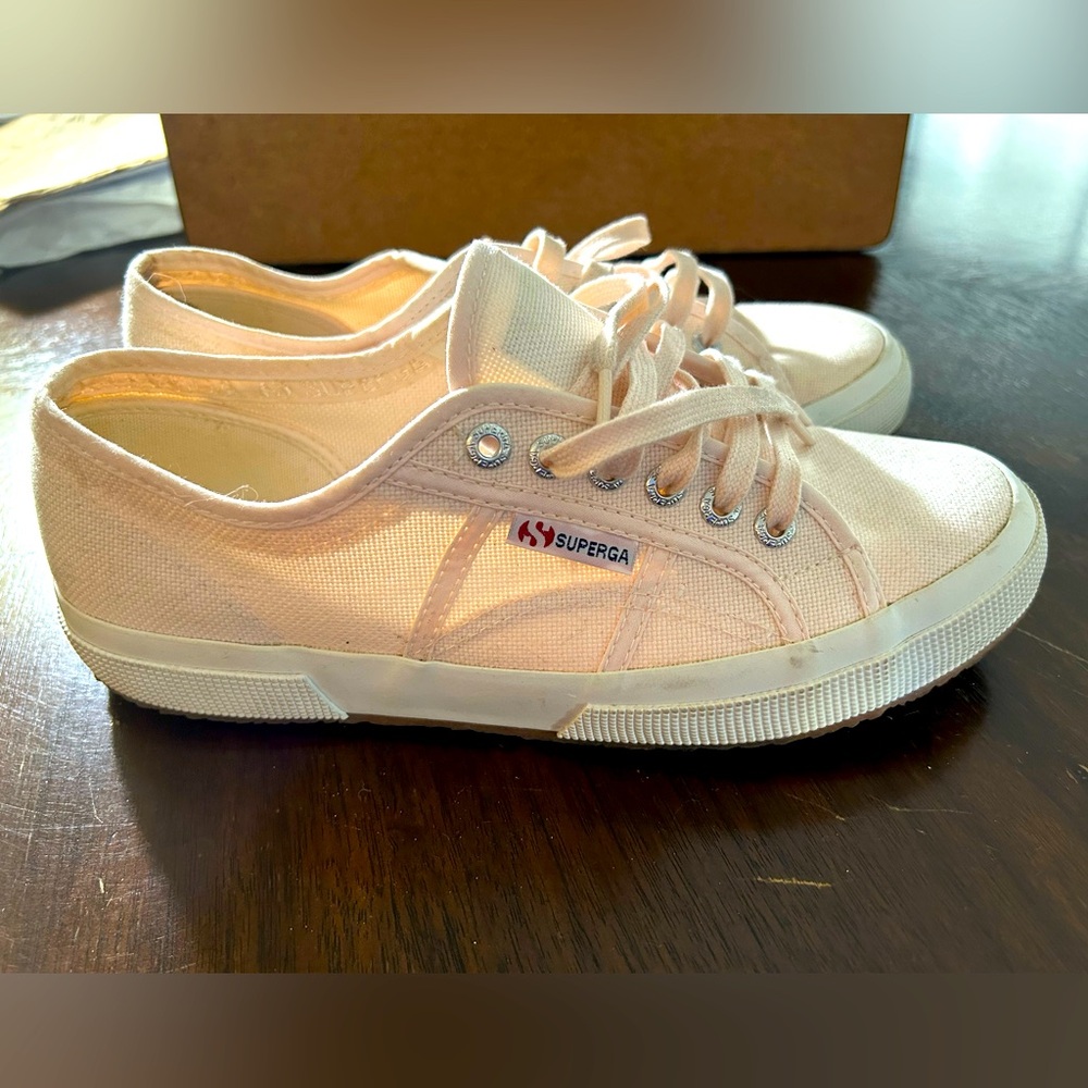 Superga Sneakers